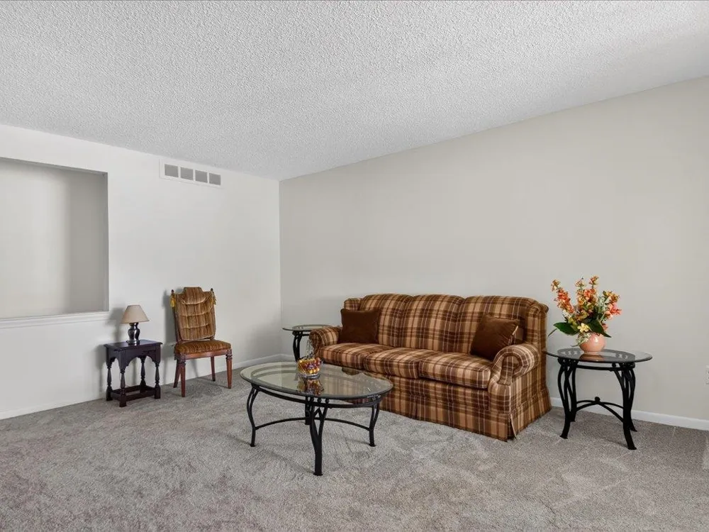 15500 Sherwood Lane Fraser City, MI 48026