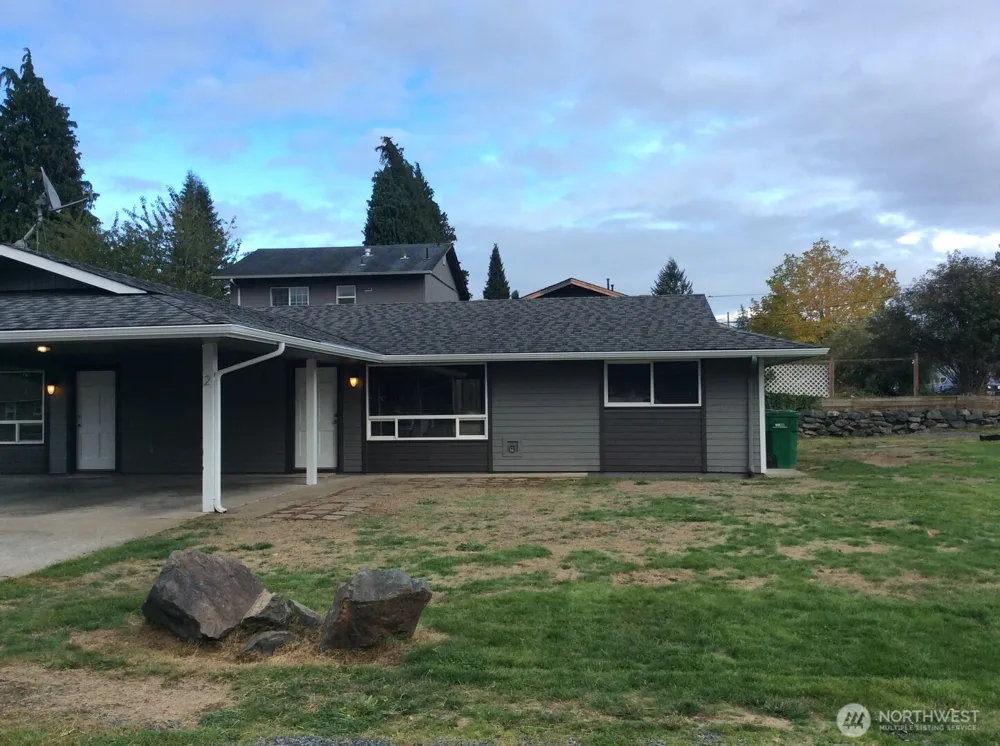 7201 48th Drive NE #2 Marysville, WA 98270