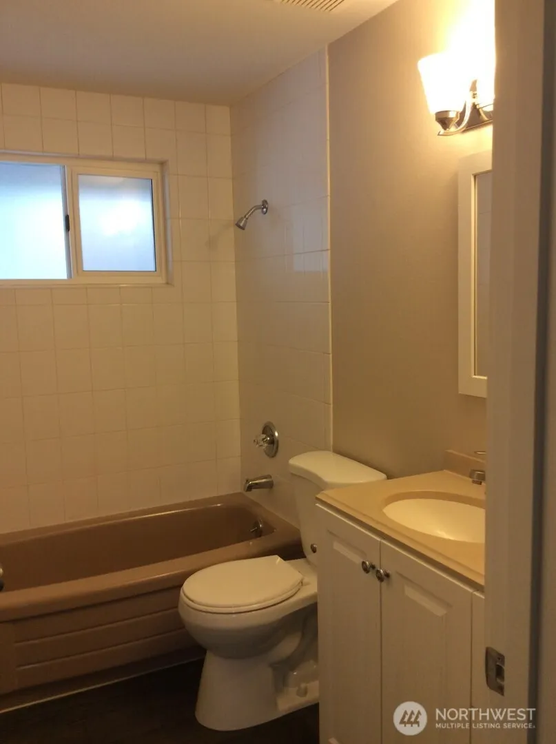 7201 48th Drive NE #2 Marysville, WA 98270