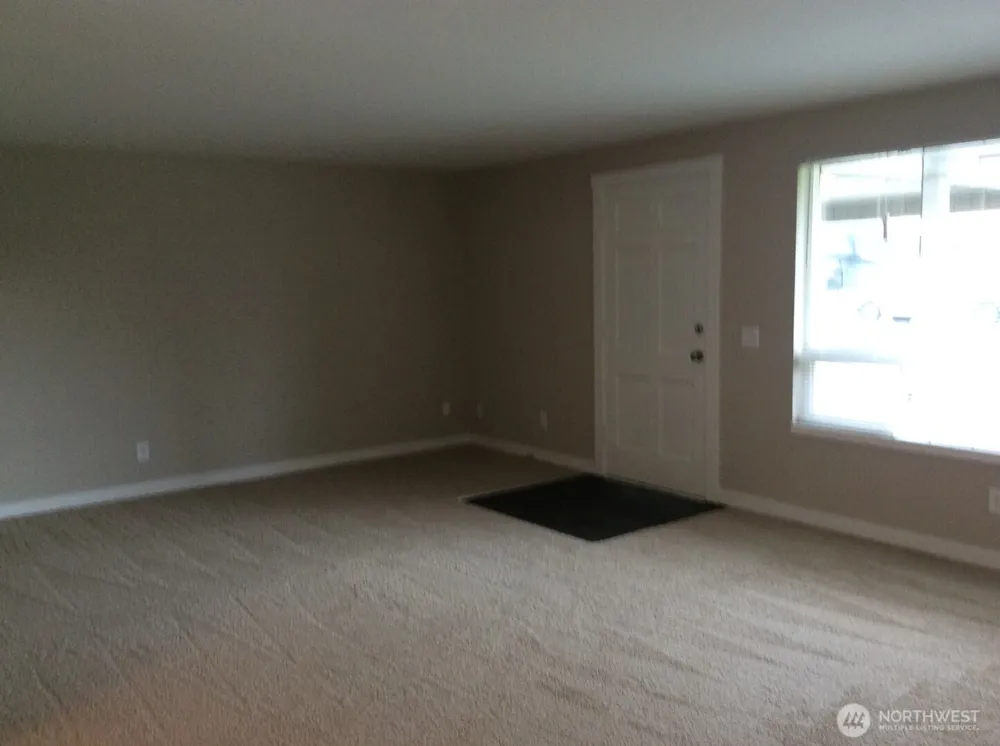 7201 48th Drive NE #2 Marysville, WA 98270