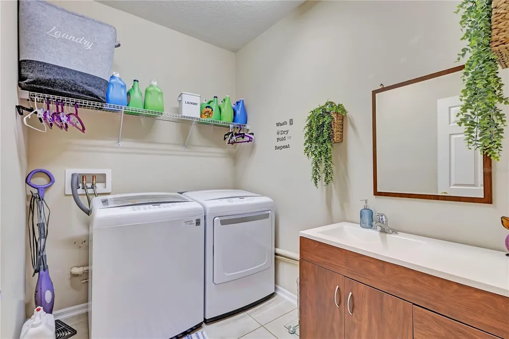 1411 PLUMGRASS CIRCLE Ocoee, FL 34761