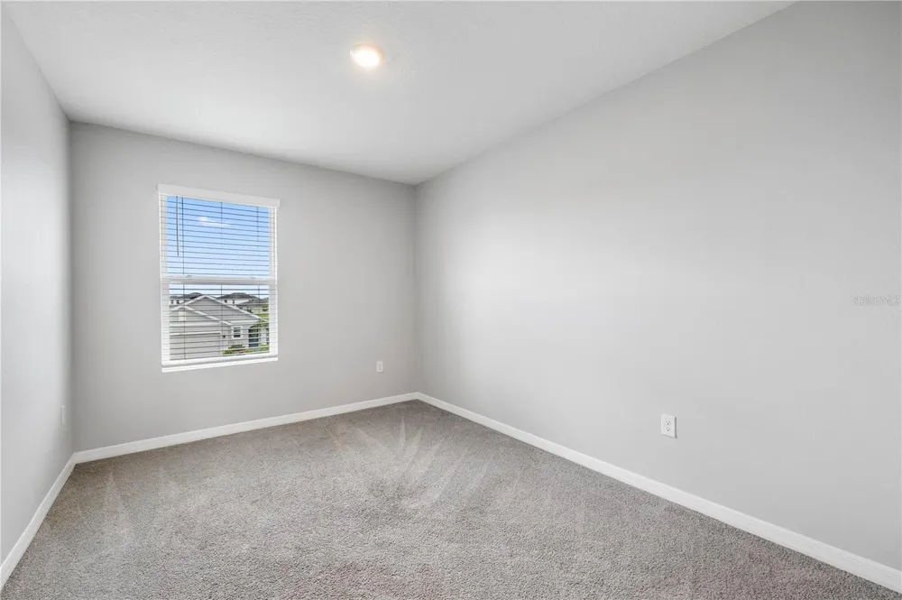 9294 FORGE BREEZE LOOP Wesley Chapel, FL 33545