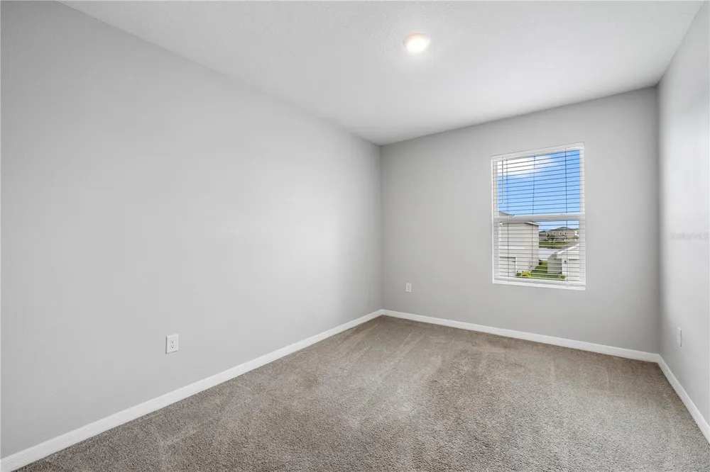 9294 FORGE BREEZE LOOP Wesley Chapel, FL 33545