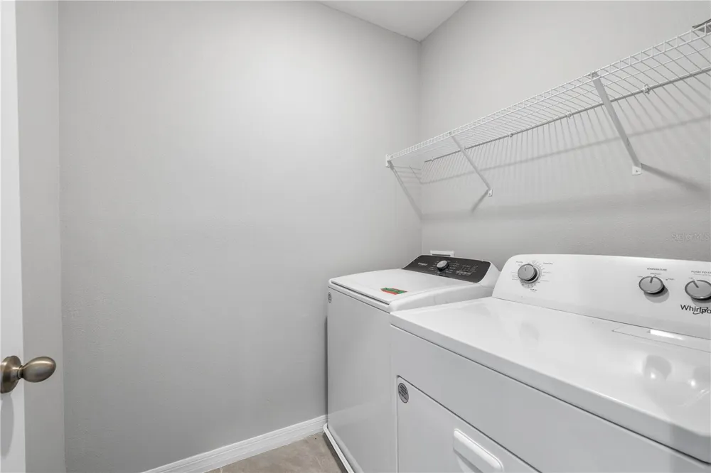 9294 FORGE BREEZE LOOP Wesley Chapel, FL 33545