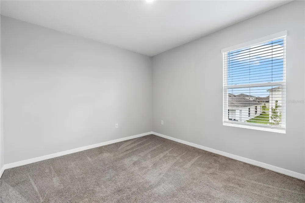 9294 FORGE BREEZE LOOP Wesley Chapel, FL 33545