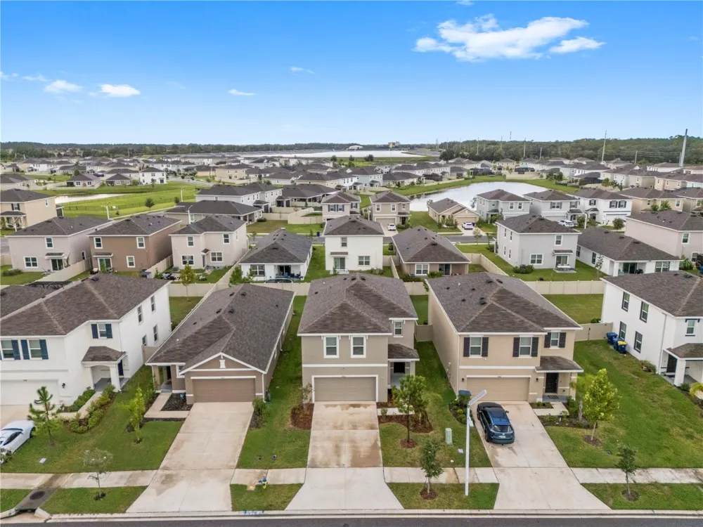 9294 FORGE BREEZE LOOP Wesley Chapel, FL 33545