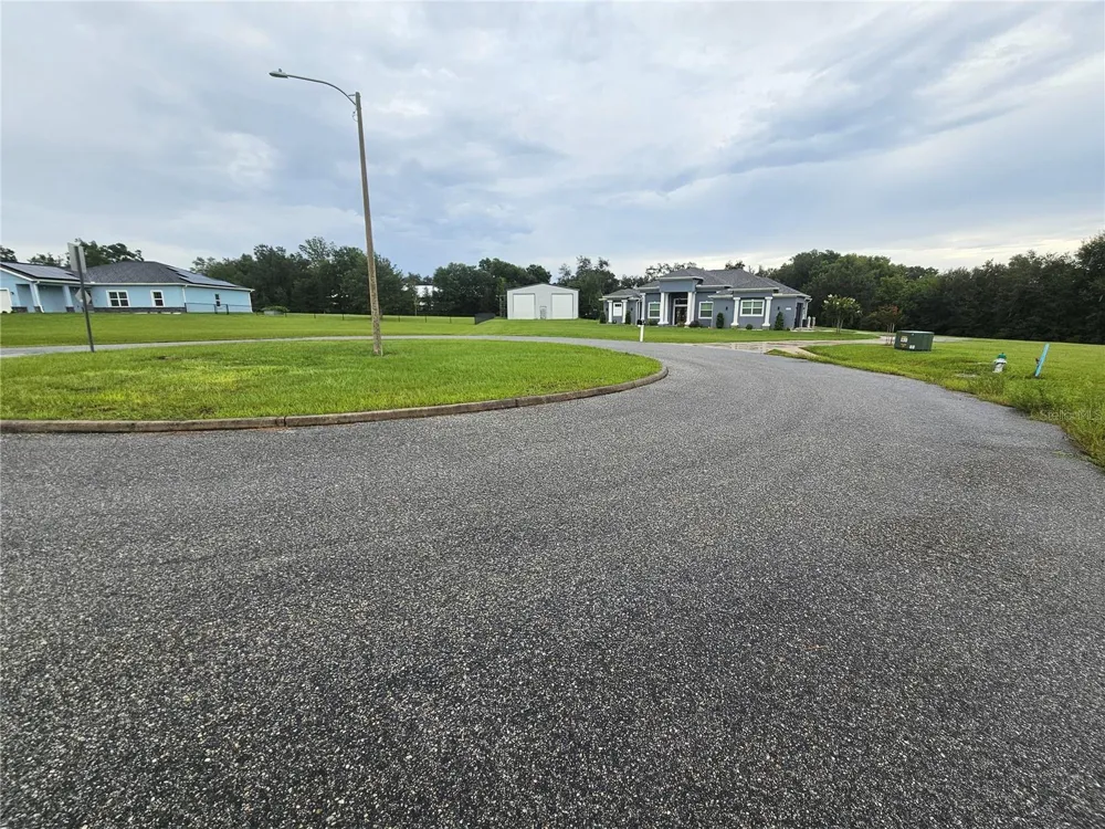 8801 VALERIE COURT Zephyrhills, FL 33540