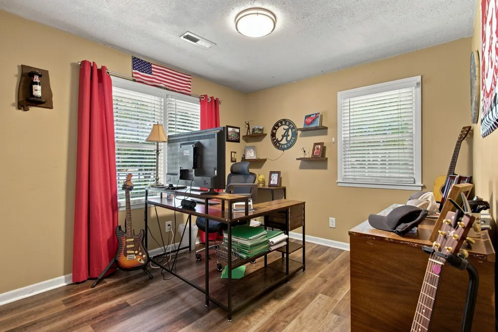 1000 Cheryl Dr Lewisburg, TN 37091