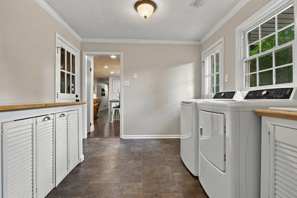 1000 Cheryl Dr Lewisburg, TN 37091