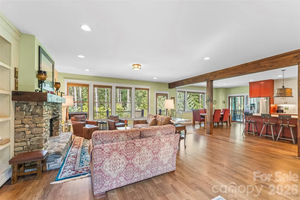 3201 Donahue Drive Nebo, NC 28761