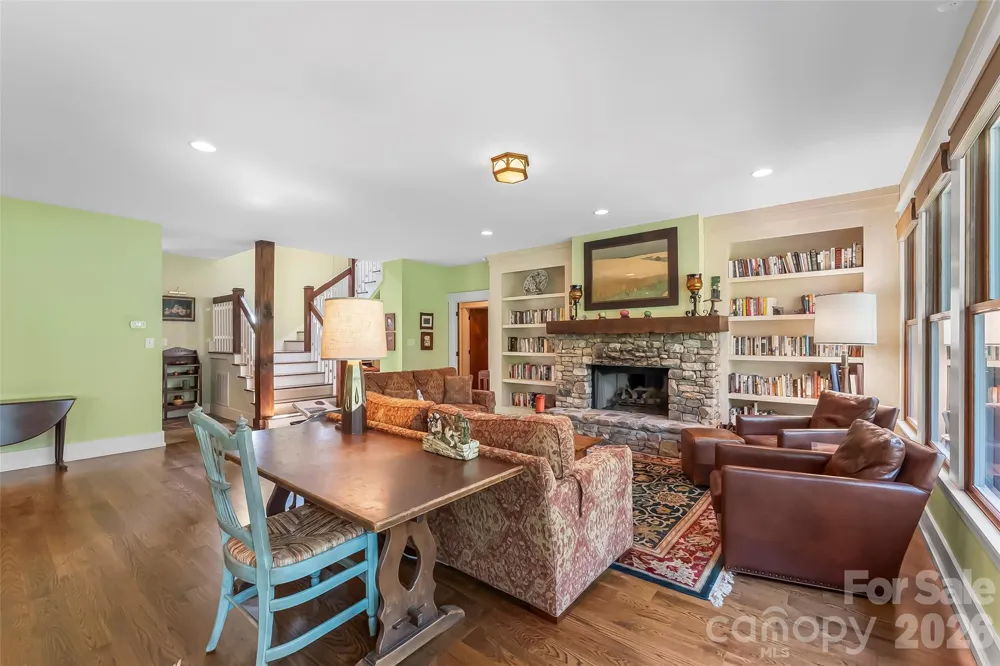 3201 Donahue Drive Nebo, NC 28761