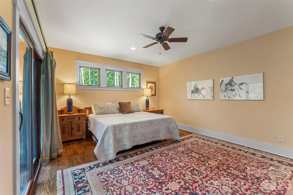 3201 Donahue Drive Nebo, NC 28761