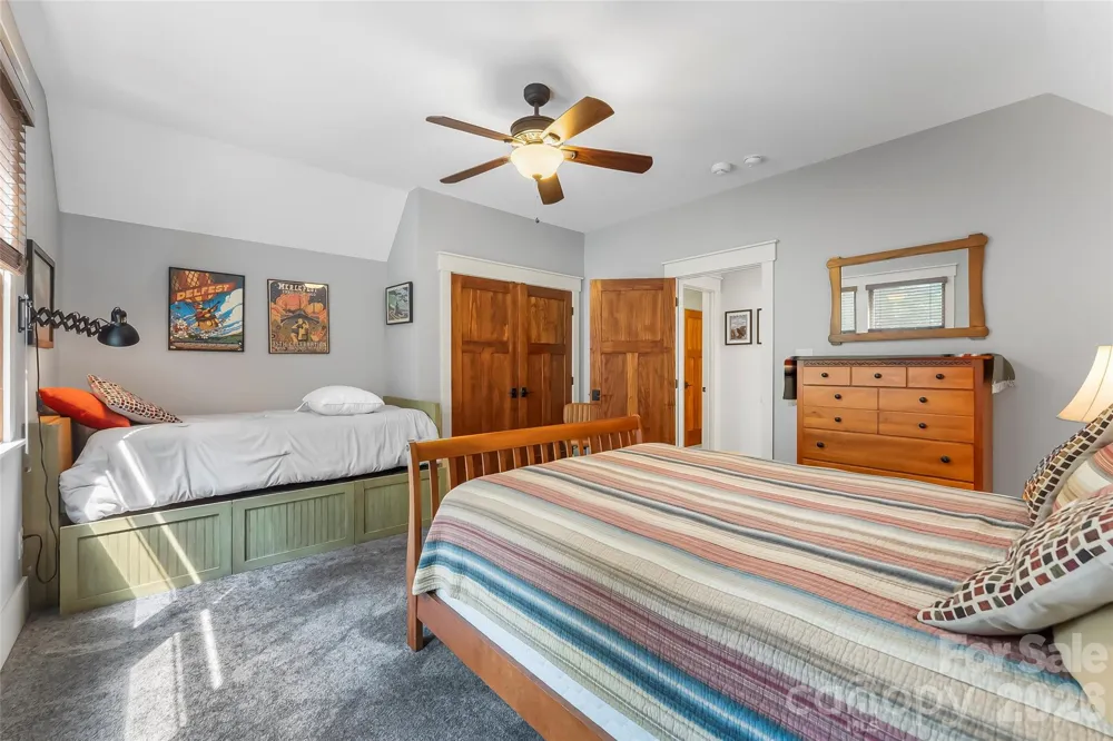 3201 Donahue Drive Nebo, NC 28761