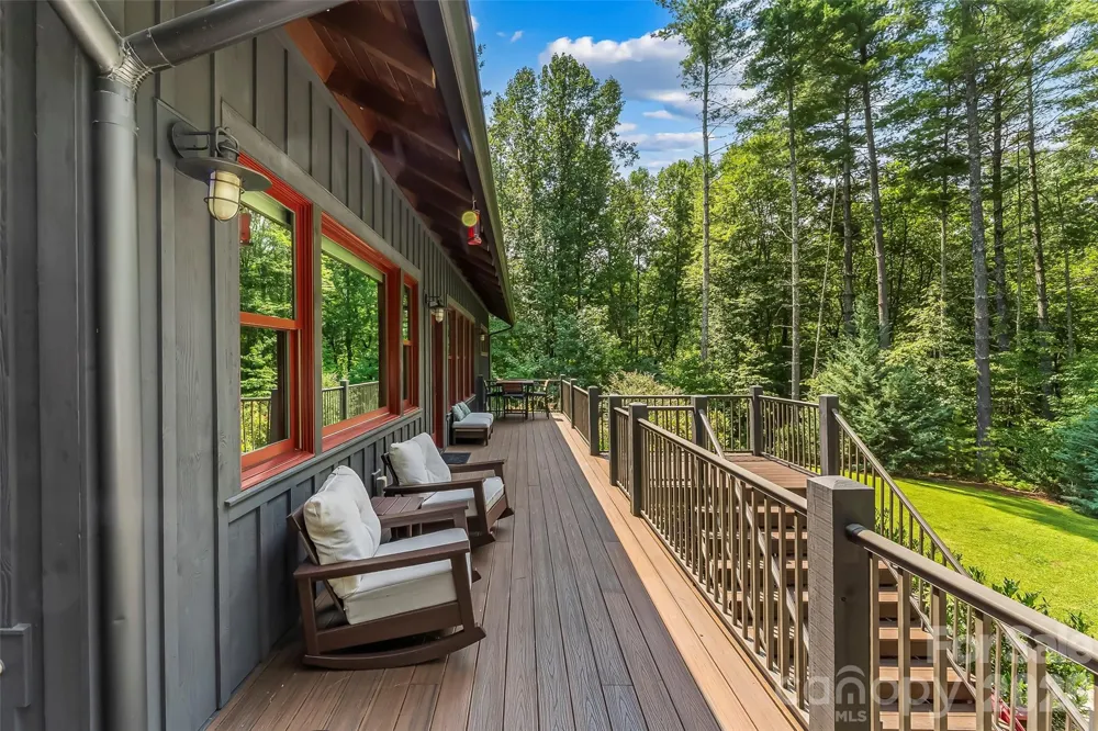 3201 Donahue Drive Nebo, NC 28761