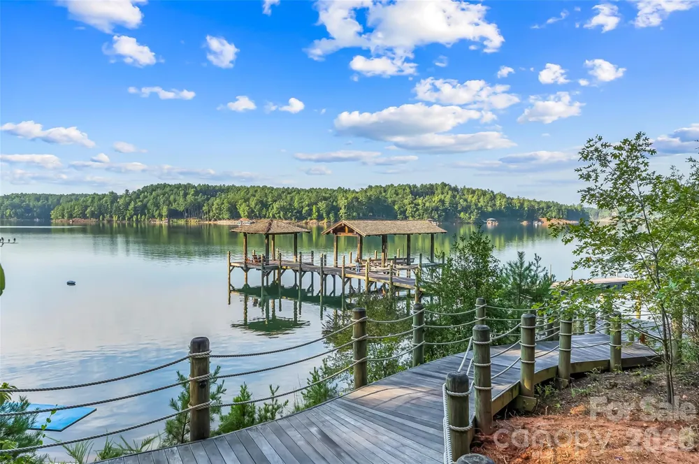 3201 Donahue Drive Nebo, NC 28761