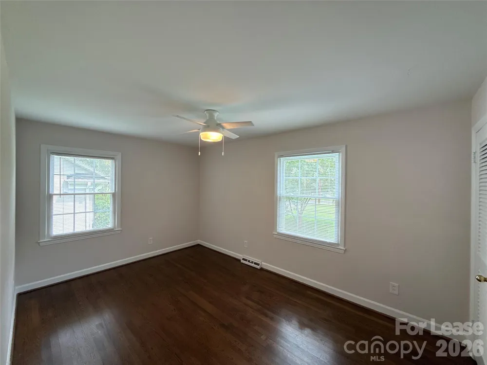 4834 Fairheath Road Charlotte, NC 28210
