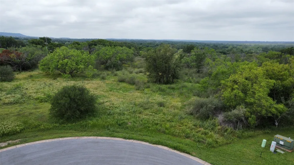 Running Brook Trail Spicewood, TX 78669