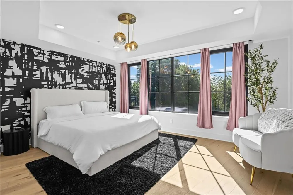 346 Peters Street SW #301 Atlanta, GA 30313
