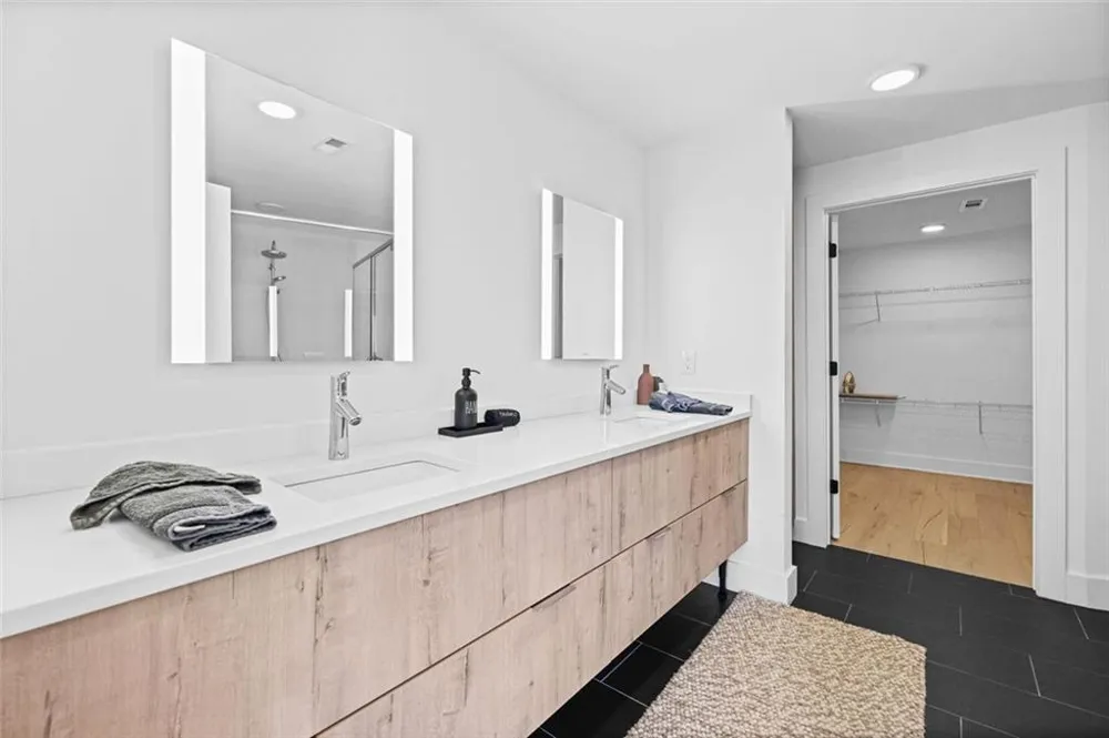 346 Peters Street SW #301 Atlanta, GA 30313