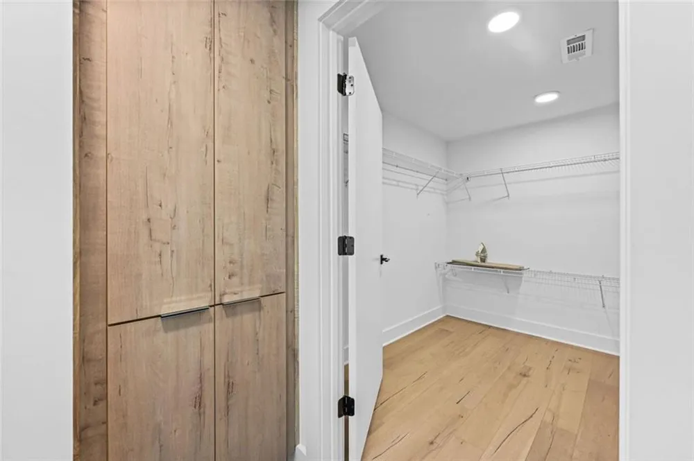 346 Peters Street SW #301 Atlanta, GA 30313