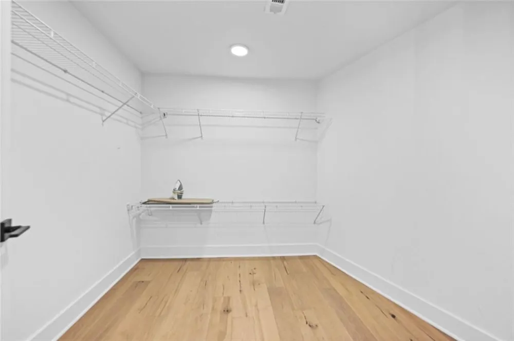 346 Peters Street SW #301 Atlanta, GA 30313
