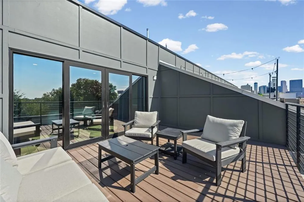 346 Peters Street SW #301 Atlanta, GA 30313