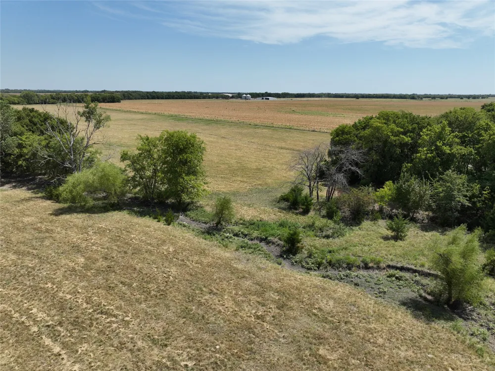 COUNTY ROAD 26701 Petty, TX 75470