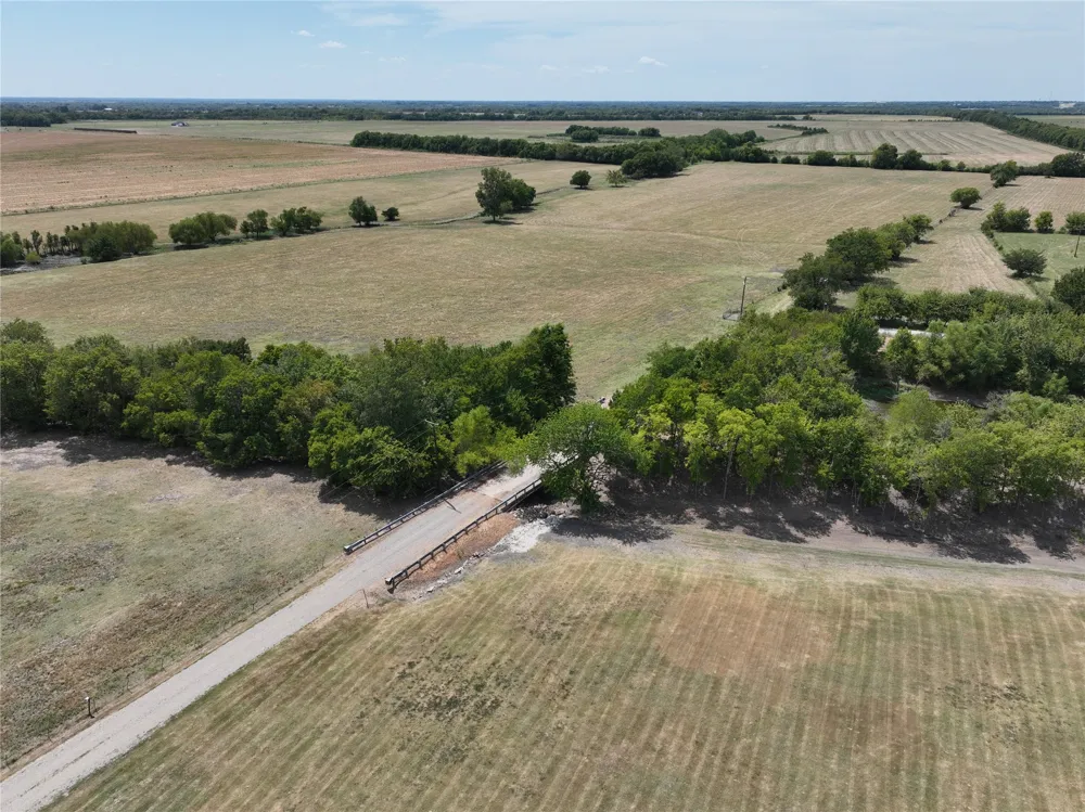 COUNTY ROAD 26701 Petty, TX 75470
