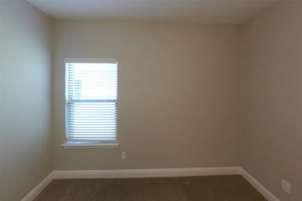 7712 Cottonwood Drive Greenville, TX 75402
