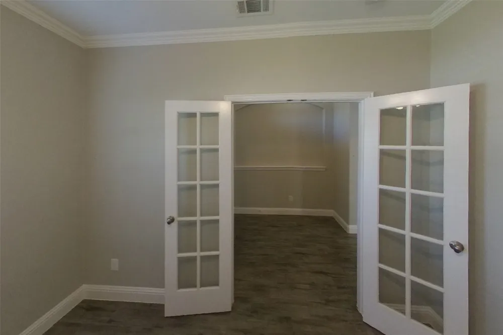 7712 Cottonwood Drive Greenville, TX 75402