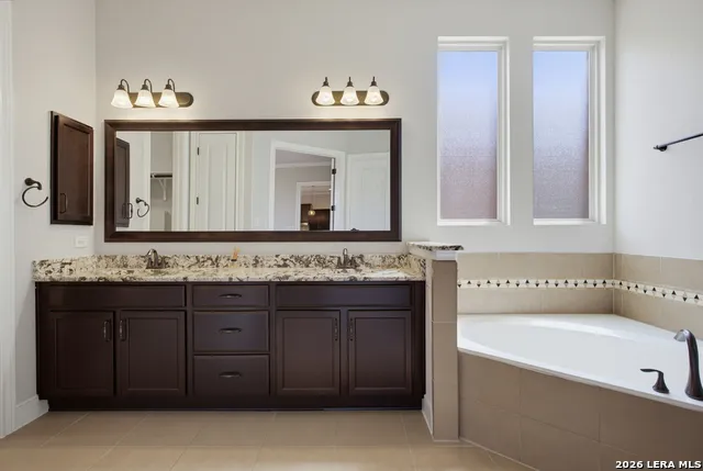 12135 Upton Park San Antonio, TX 78253