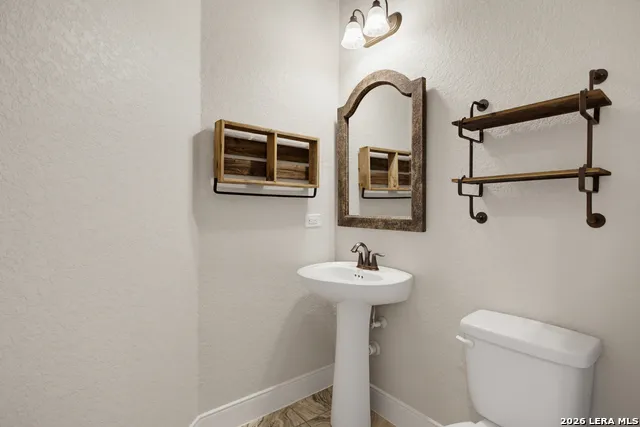 12135 Upton Park San Antonio, TX 78253