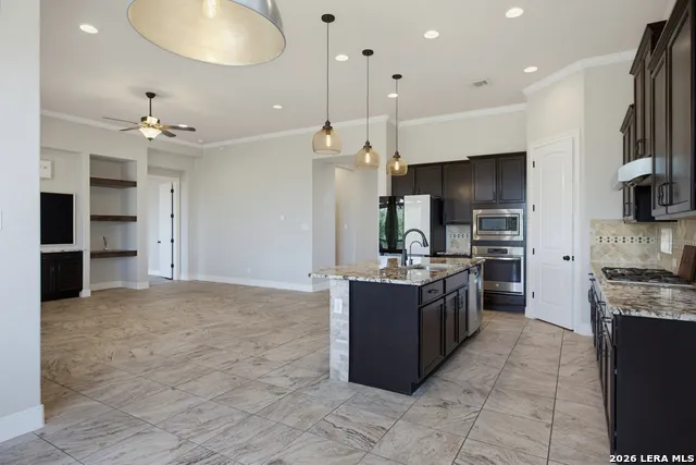 12135 Upton Park San Antonio, TX 78253