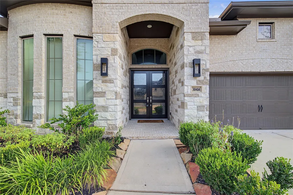 30414 Wild Garden Way Court Fulshear, TX 77441
