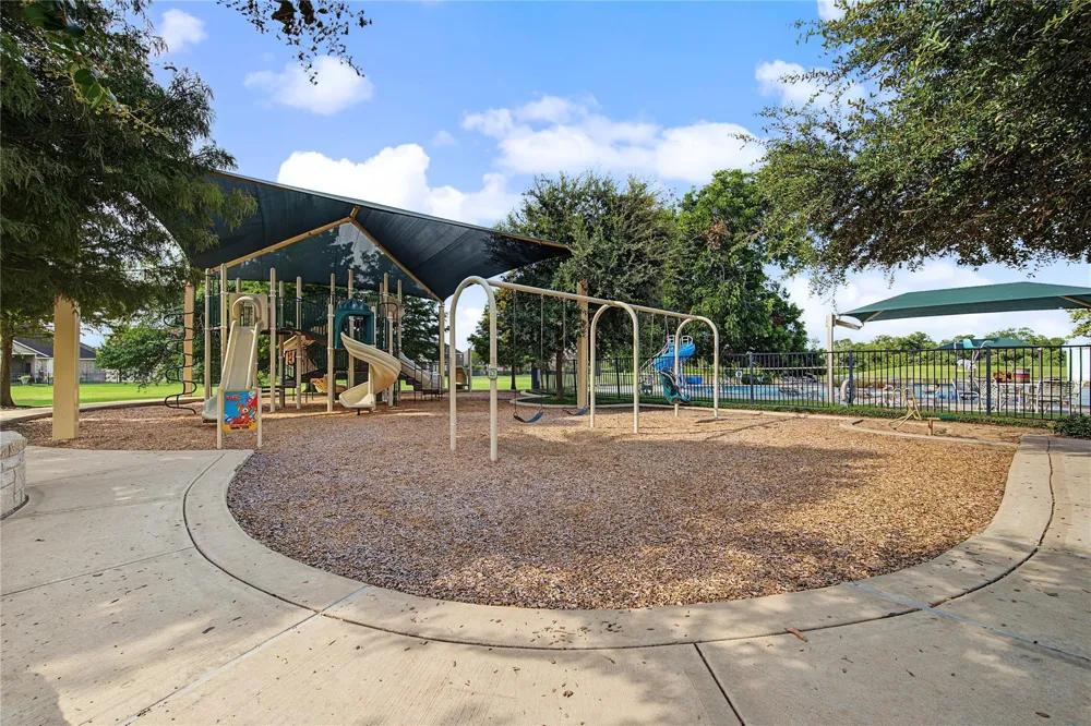 30414 Wild Garden Way Court Fulshear, TX 77441