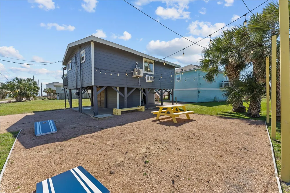 14103 Duncan Way Galveston, TX 77554