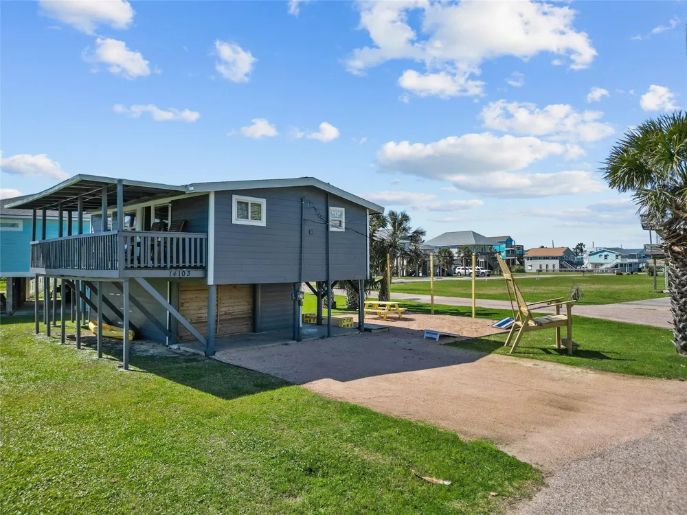 14103 Duncan Way Galveston, TX 77554