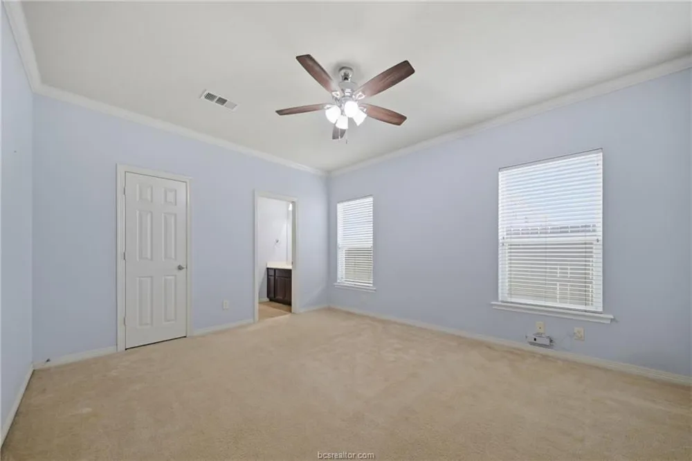 6915 Appomattox Drive College Station, TX 77845