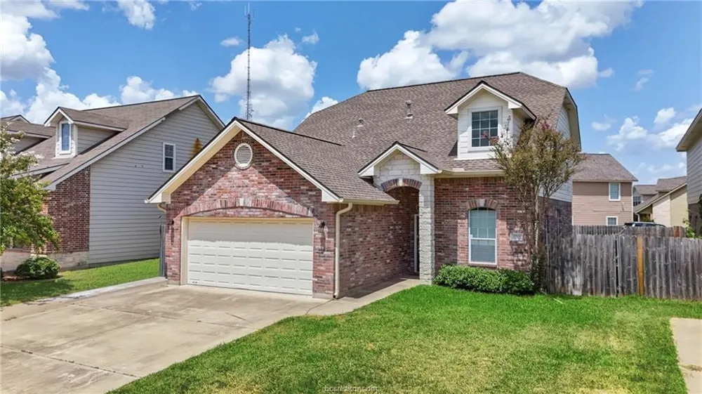 6915 Appomattox Drive College Station, TX 77845