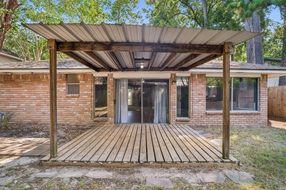 15119 Willow Branch Drive Houston, TX 77070