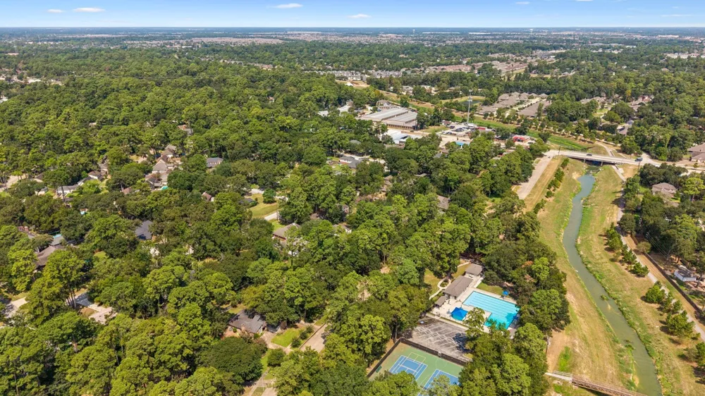 15119 Willow Branch Drive Houston, TX 77070