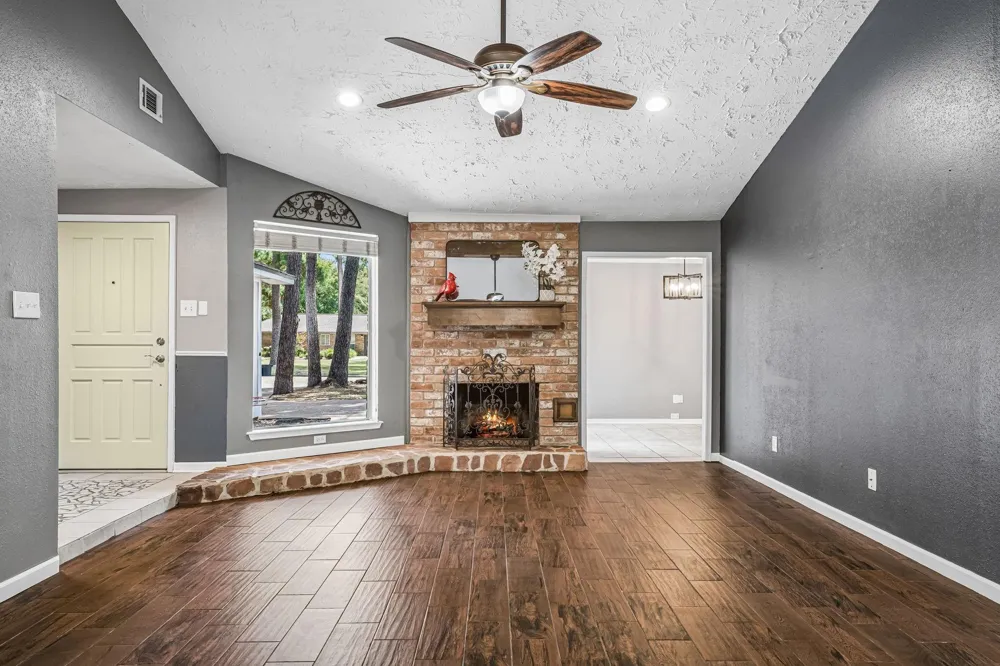 15119 Willow Branch Drive Houston, TX 77070