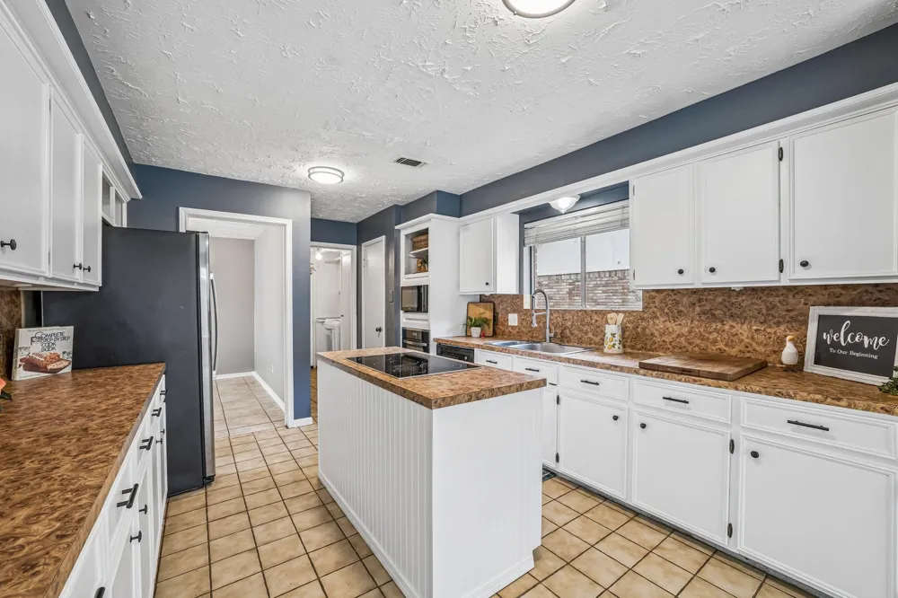 15119 Willow Branch Drive Houston, TX 77070