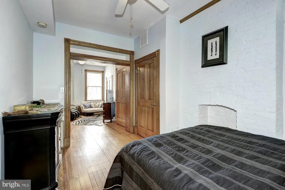 2712 P NW #A Washington, DC 20007