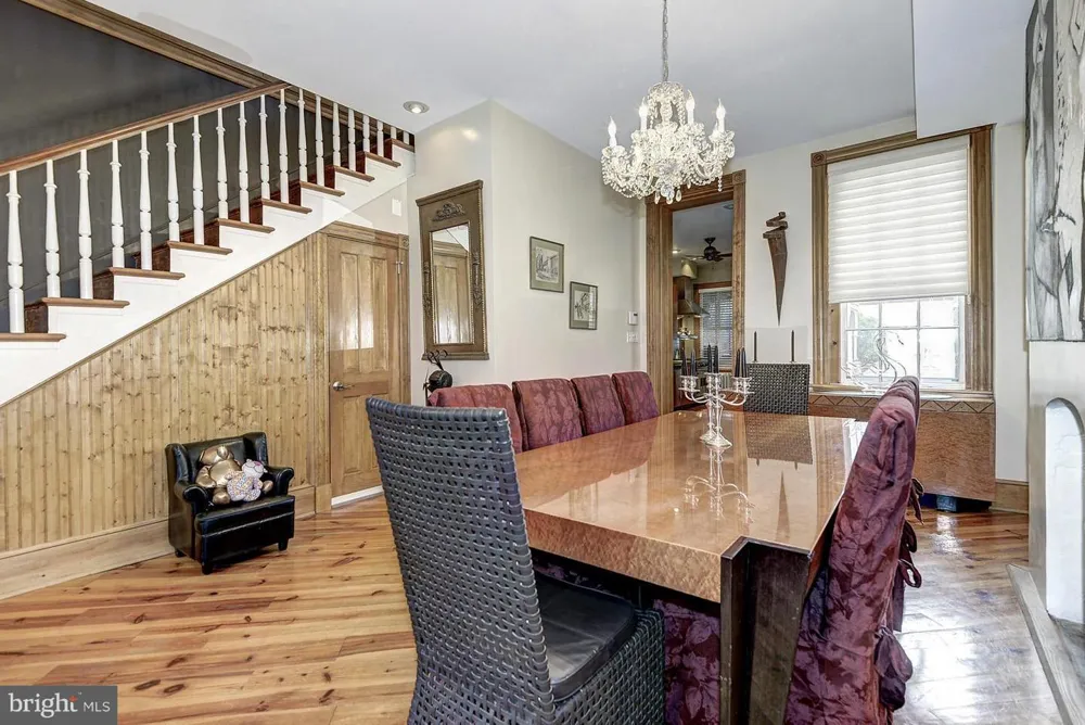 2712 P NW #A Washington, DC 20007