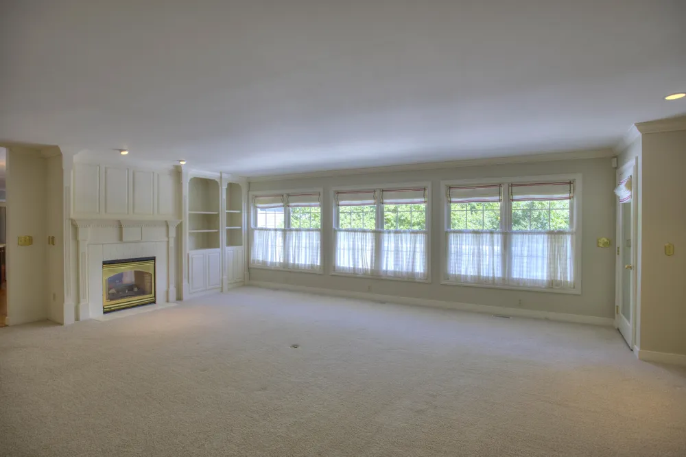 4890 Mill Run Jackson, MI 49201