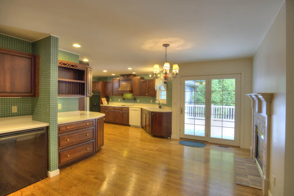 4890 Mill Run Jackson, MI 49201