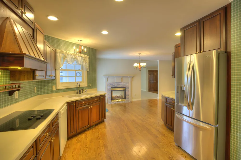 4890 Mill Run Jackson, MI 49201
