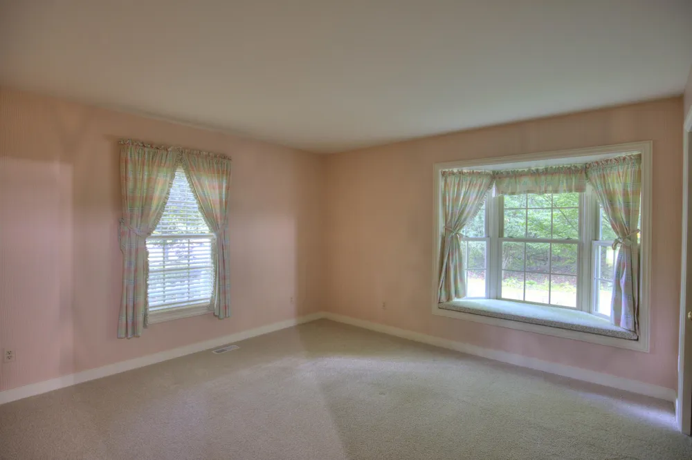 4890 Mill Run Jackson, MI 49201