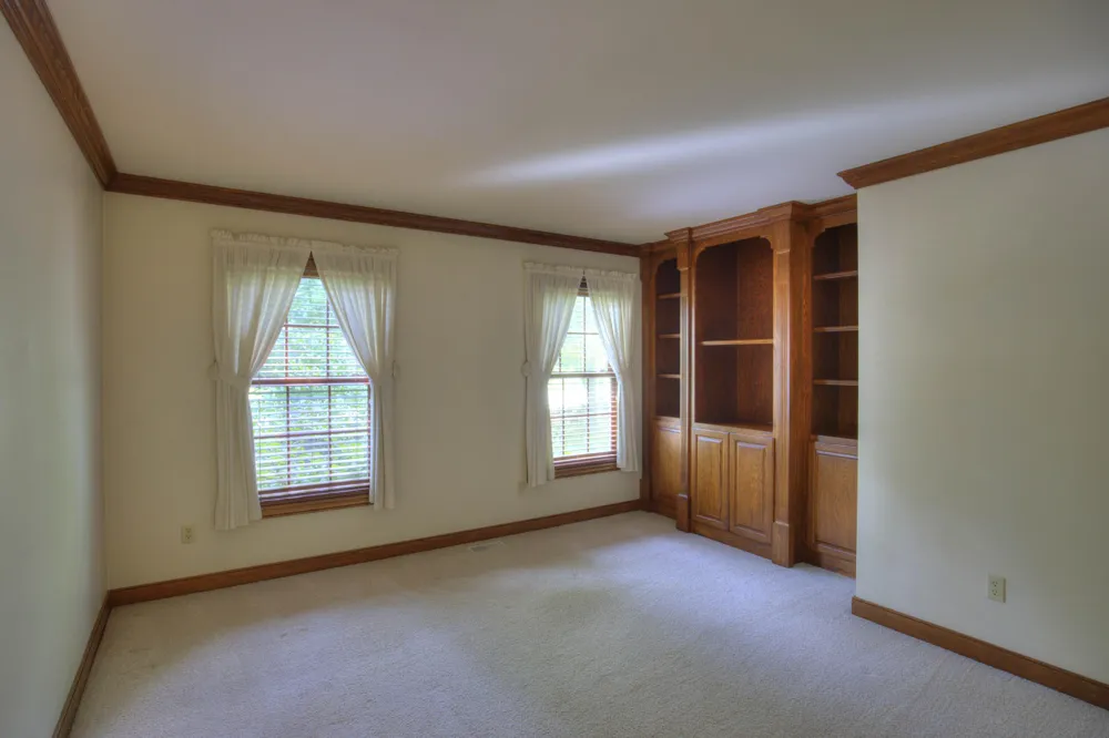 4890 Mill Run Jackson, MI 49201